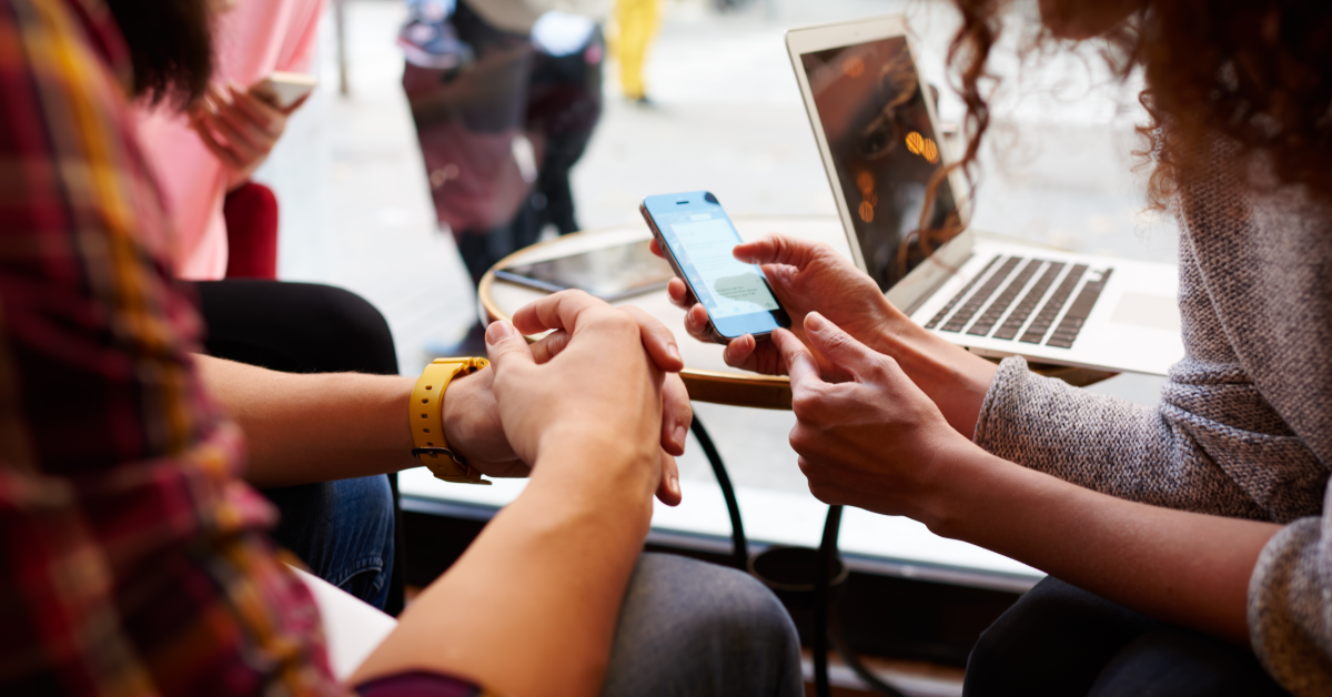 Dos organizadores usan apps para planear eventos