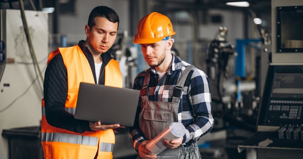Ingenieros en Guadalajara preparándose para liderar técnicamente
