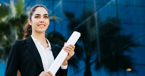Egresada de Administración estudia maestría en Finanzas