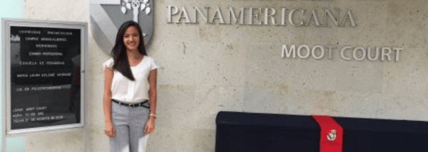 primera-alumna-titulada-psicopedagogia-up-aguascalientes