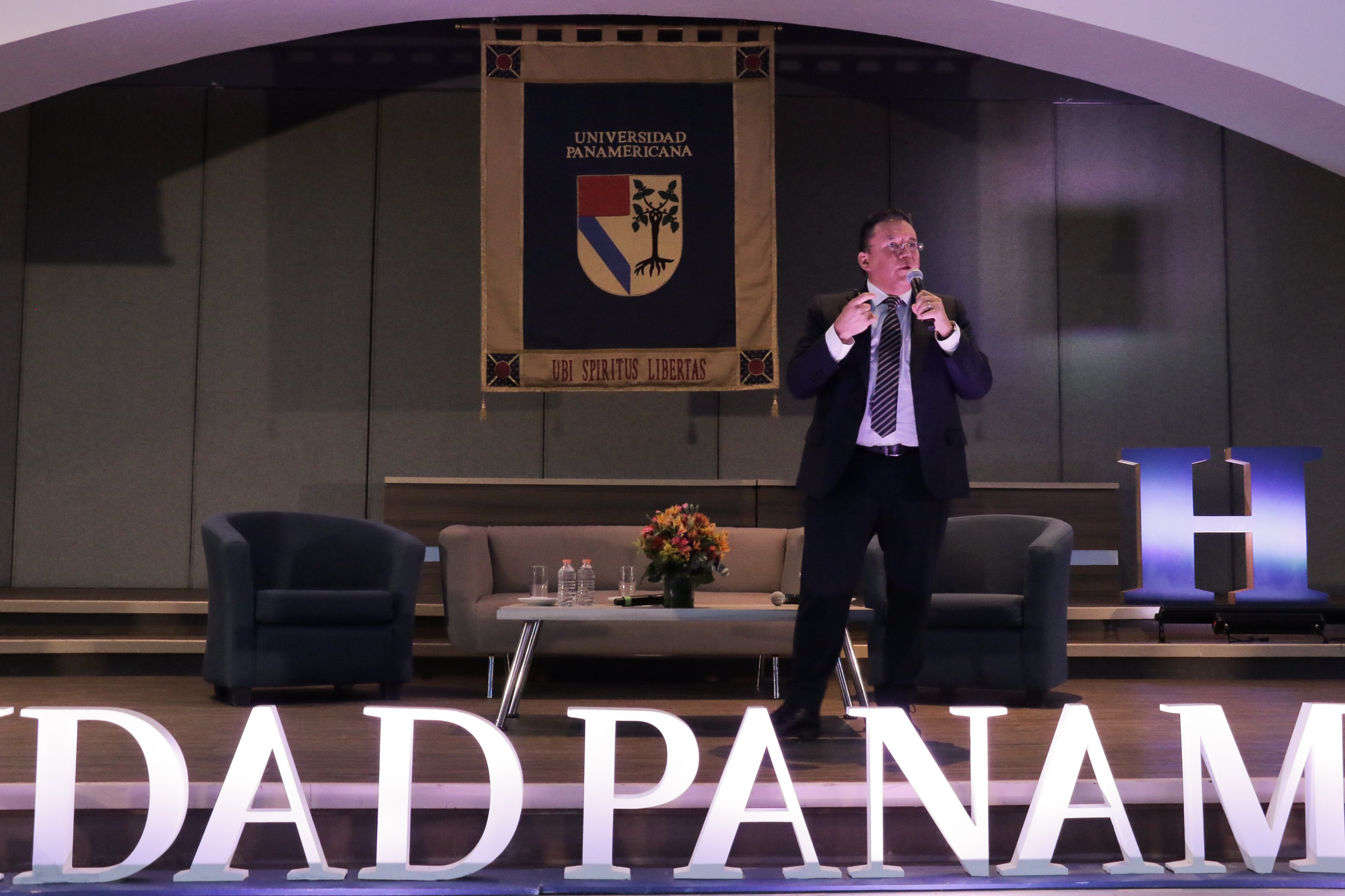 Jesús Martín Mendoza_MediaLab Summit Universidad Panamericana