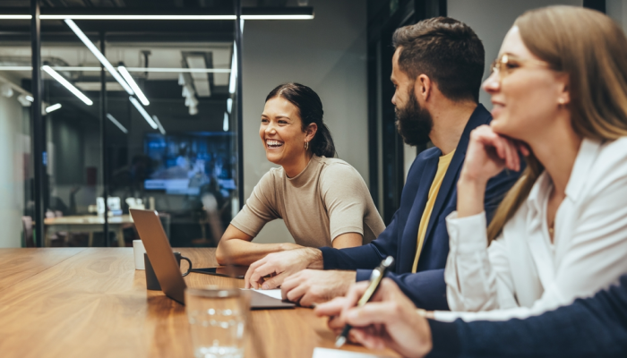 Empleados felices promueven branding interno en empresa