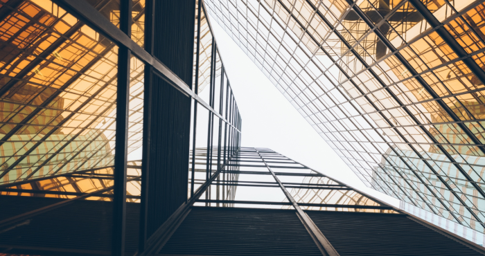 Vista vertical de interior de edificio en México