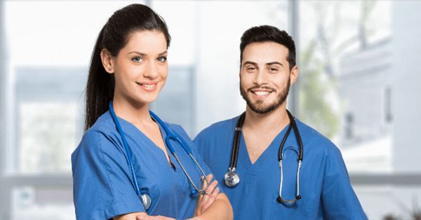 estudiar-enfermeria-o-medicina