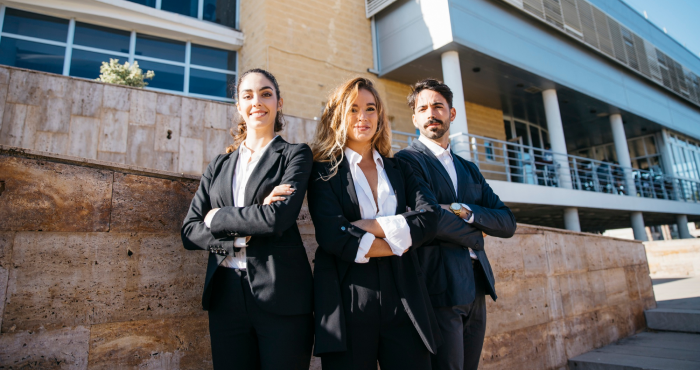 Estudiantes de Maestría en Finanzas en universidad privada
